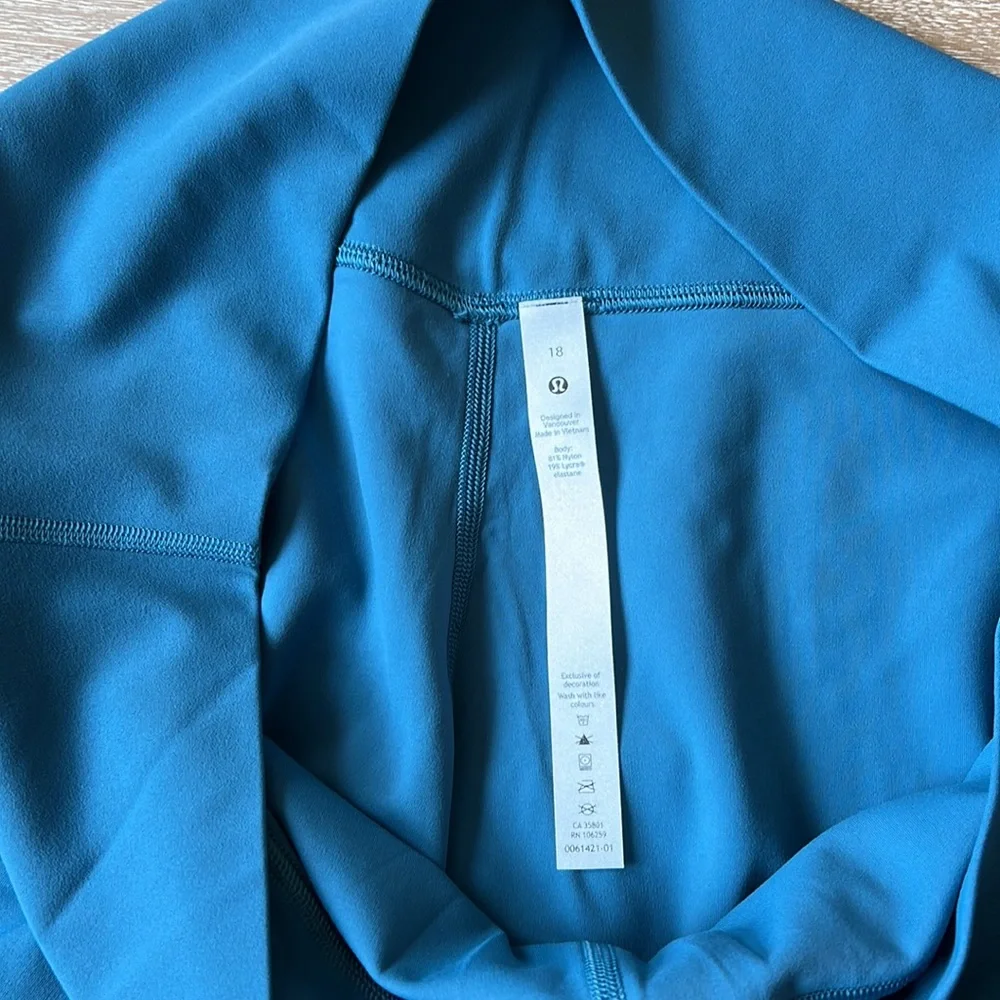 Lululemon Align High Rise Pant 25” in Capture Blue Size 18 - Picture 9 of 9
